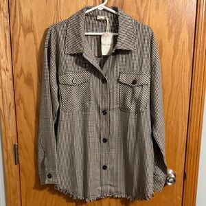 Hem & Thread Black, Brown and Cream Houndstooth Shirt Jacket